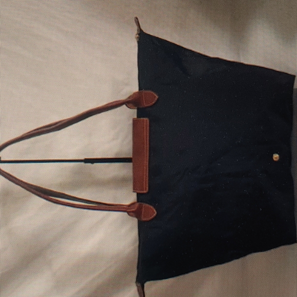 Longchamp le pliage medium bag - Picture 2 of 2